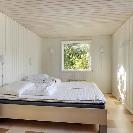 Well-located In Ristinge Langeland * Nordenbro Vesteregn