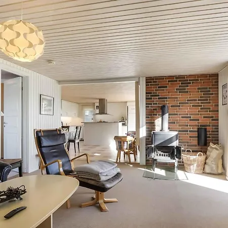 Casa de Férias Well-located In Ristinge Langeland *