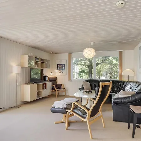 Holiday home Well-located In Ristinge Langeland