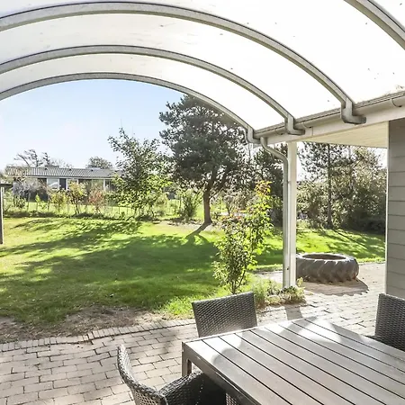 Holiday home Well-located In Ristinge Langeland Humble