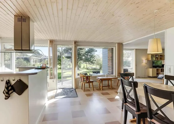 Well-located In Ristinge Langeland Holiday home *